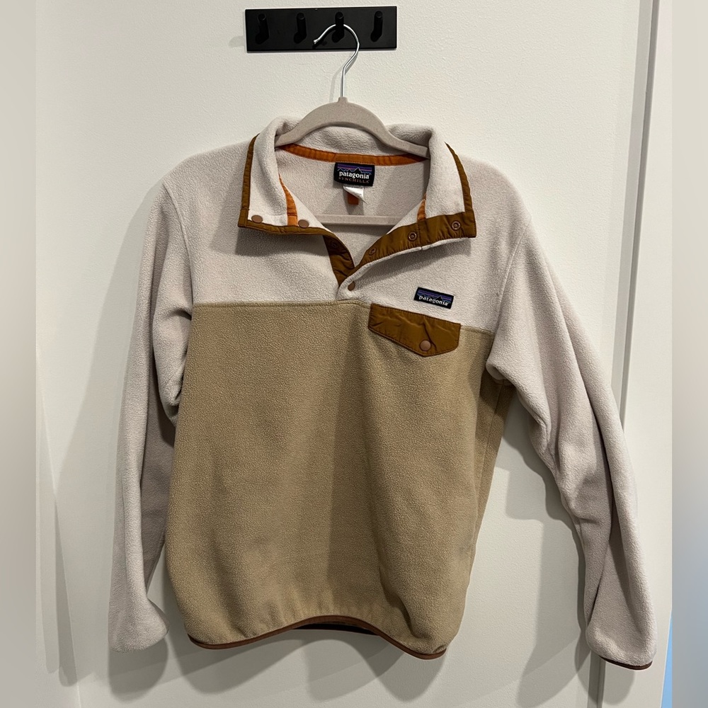 Patagonia Synchilla Tan & White Fleece